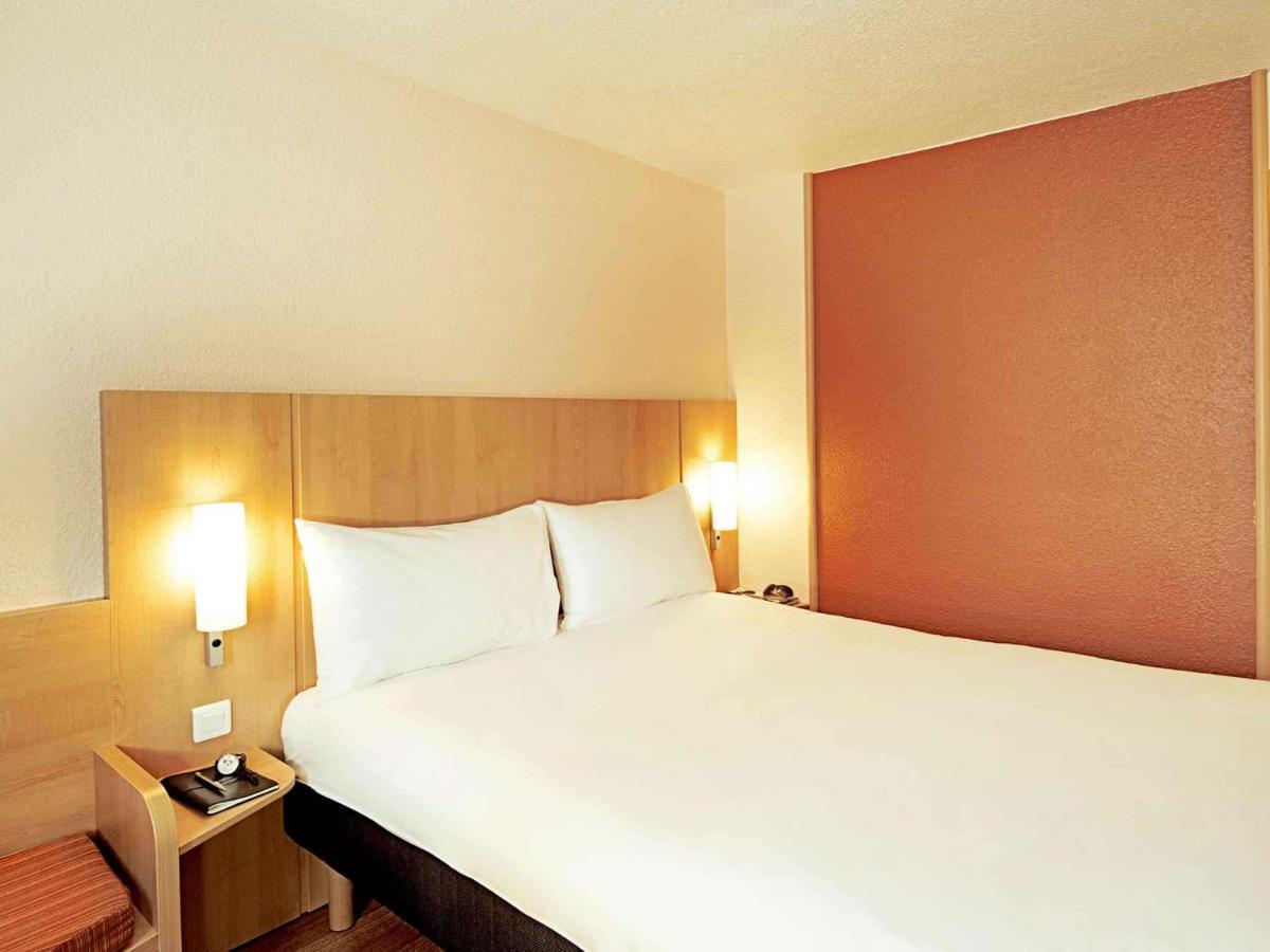 Ibis Clermont Ferrand Sud Herbet Kültér fotó